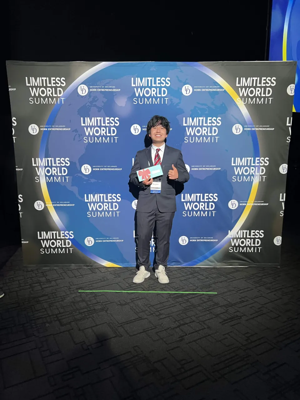 Brendan at the Limitless World Summit